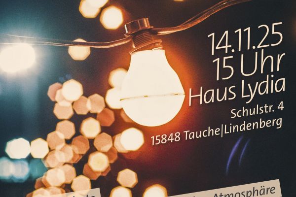 Auf dem Bild sieht man ein Plakat für die Veranstaltung des Lichtermarkts.