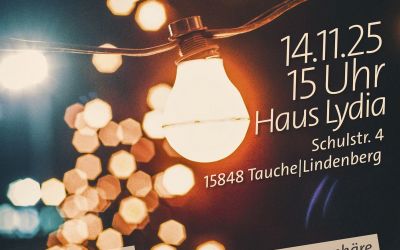 Auf dem Bild sieht man ein Plakat für die Veranstaltung des Lichtermarkts.